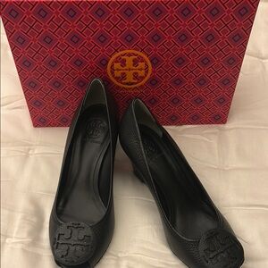 Tory Burch Black Leather Women's Shoes